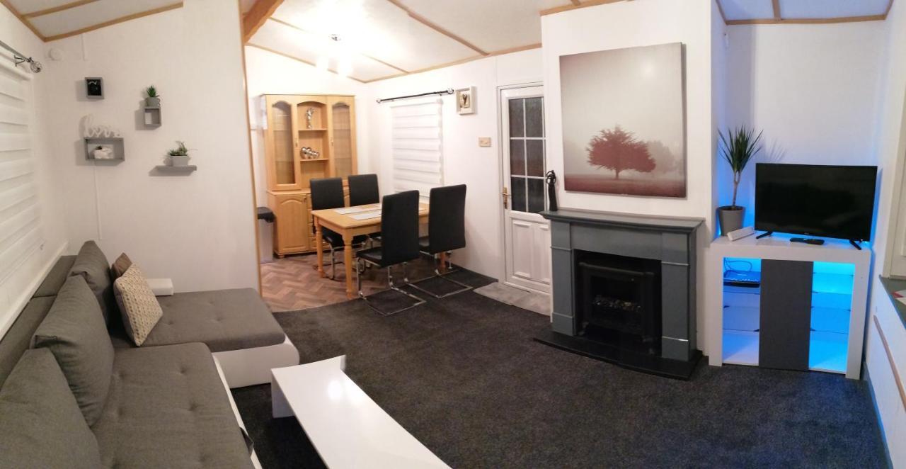 Cornwall Cornwall-Chapmanswell Caravan Holiday Park A30 B&B Bed And Breakfast #41 Launceston Exterior foto